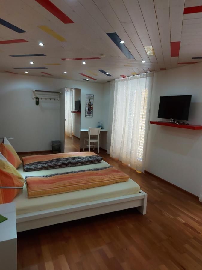 Hotel Pamakin Wynau Esterno foto