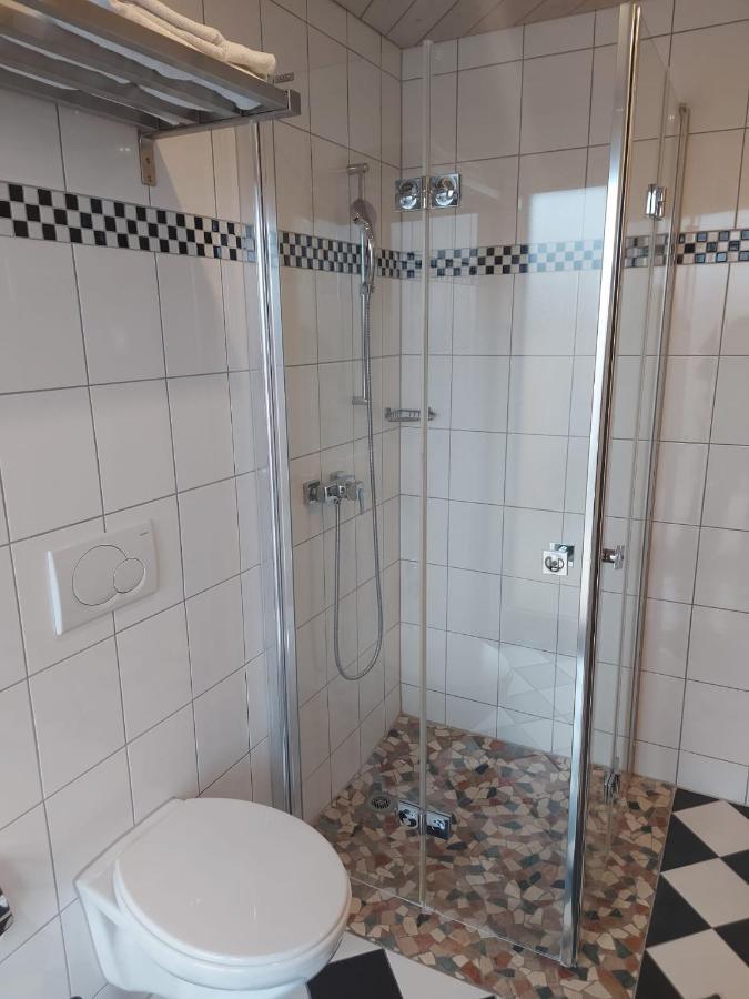 Hotel Pamakin Wynau Esterno foto