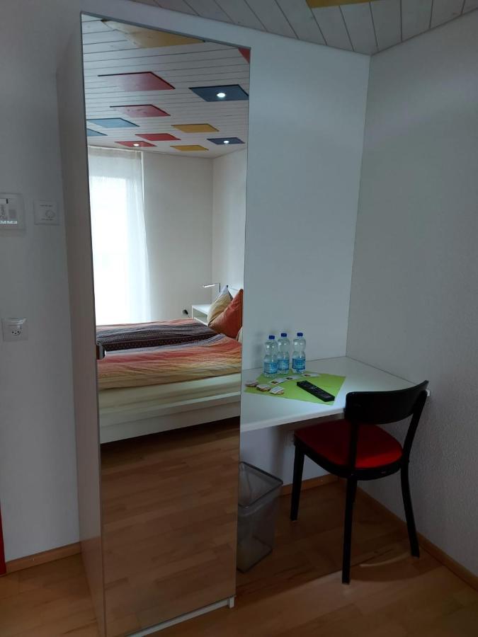 Hotel Pamakin Wynau Esterno foto